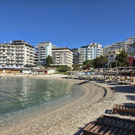 Saint Tropez Apartment Sarandë Eksteriør billede
