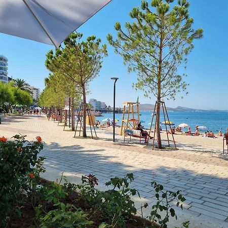 Saint Tropez Apartment Sarandë Eksteriør billede