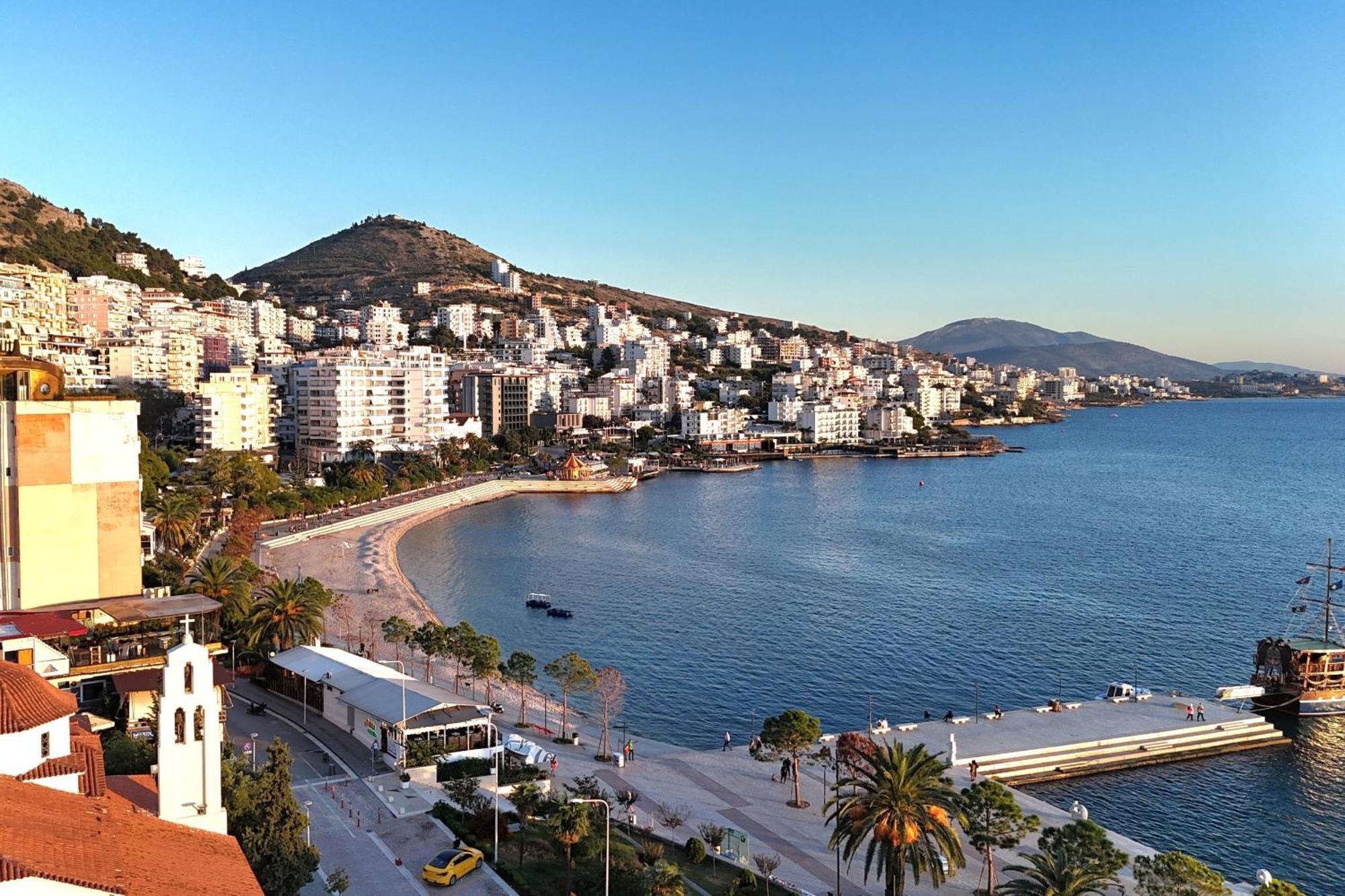 Saint Tropez Apartment Sarandë Eksteriør billede
